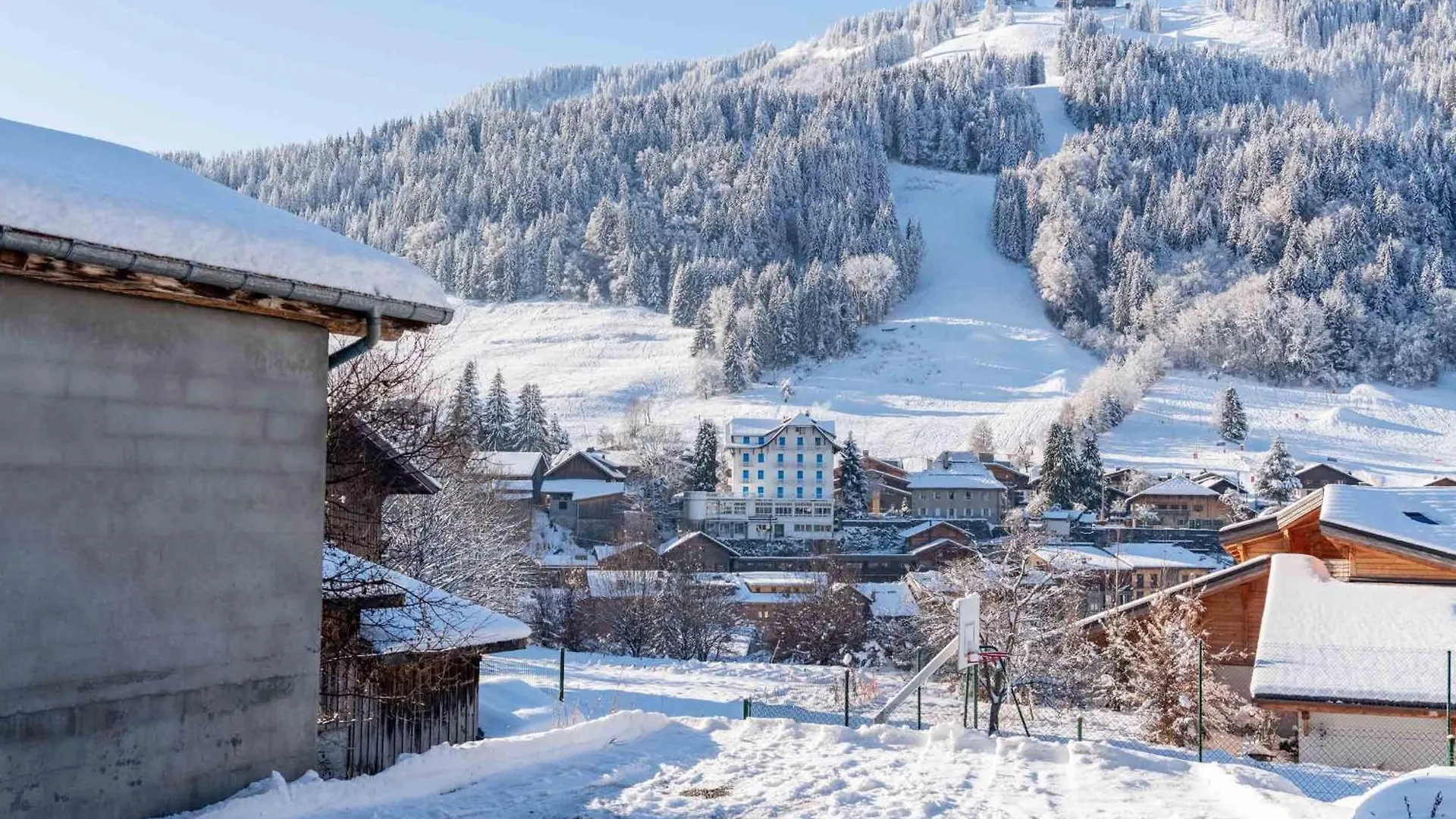 ***  Hotel Les Cotes, Residence Loisirs Et Chalets Morzine France
