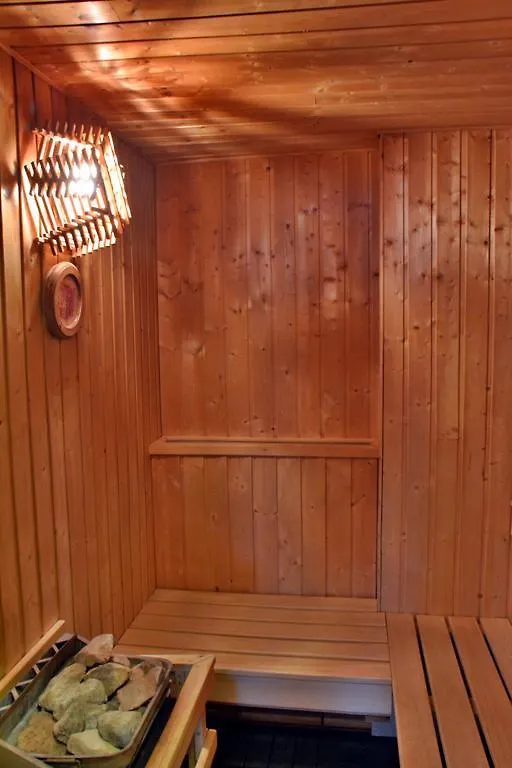 Hotel Les Cotes, Residence Loisirs Et Chalets Morzine